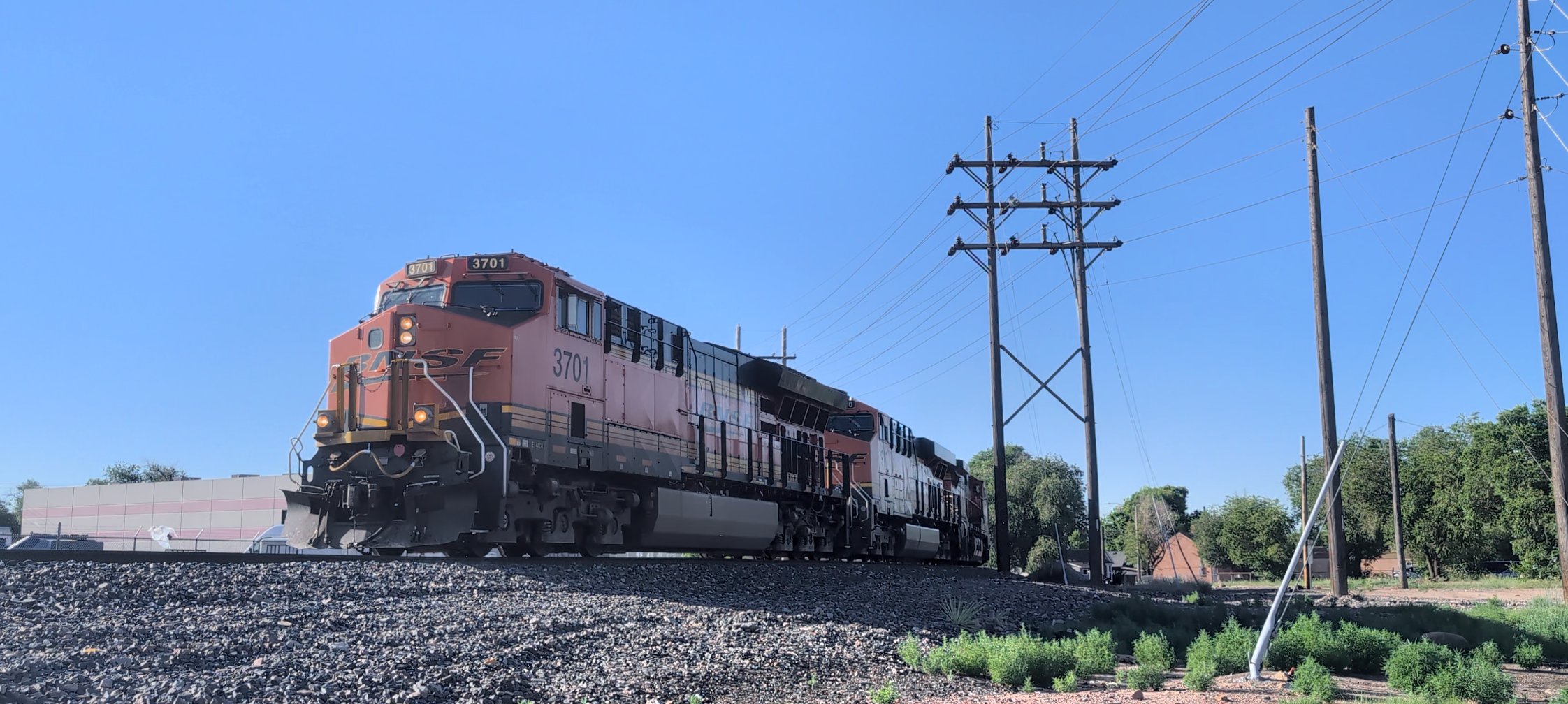 BNSF 3701, 7910 & 4188