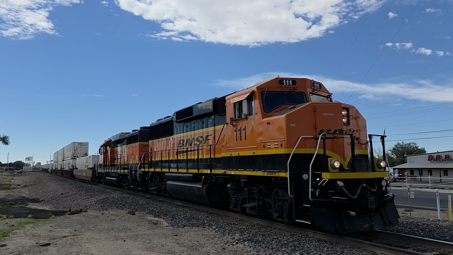 BNSF 111, 2525